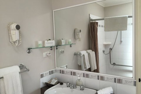 The Noble Grape Guesthouse - Holiday Adelaide 6