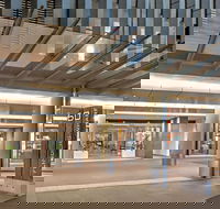 Melbourne Holiday Apartments Flinders Wharf - Holiday Adelaide