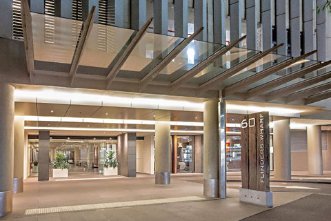 Melbourne Holiday Apartments Flinders Wharf - Holiday Adelaide 0