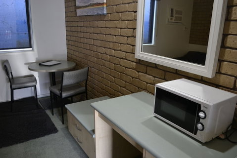 Surf City Motel - Holiday Adelaide 6
