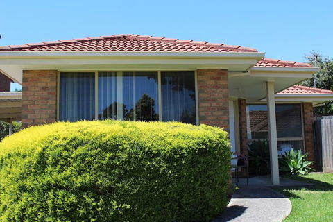 Australian Home Away At Doncaster Andersons Creek 2 - Holiday Adelaide 1