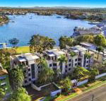Spinnaker Quays - Holiday Adelaide