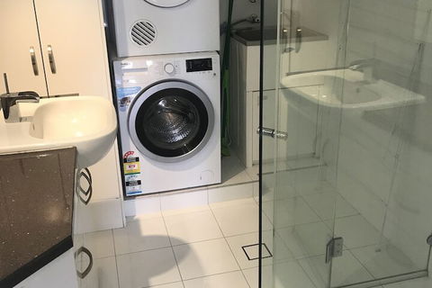 Zenith Ocean Front Apartments - Holiday Adelaide 7