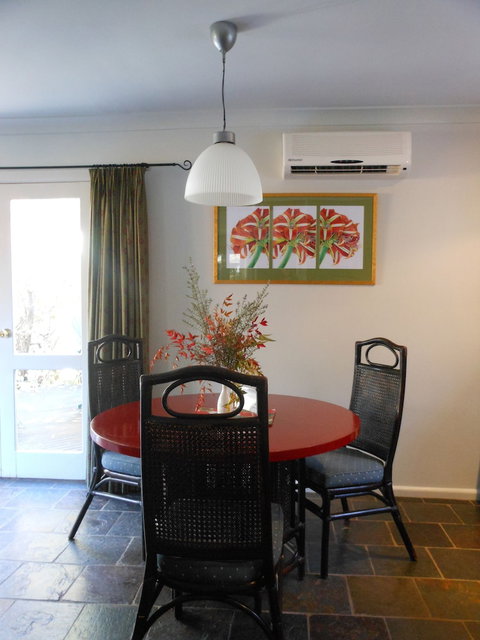 Merrimeet Cottages - Holiday Adelaide 2