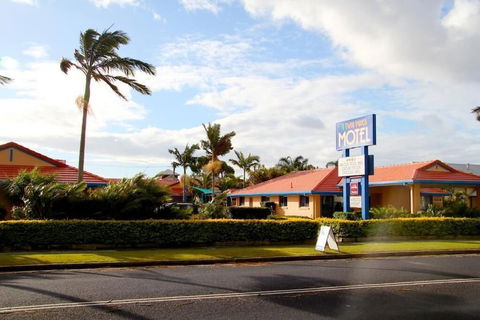Yamba Twin Pines Motel - Holiday Adelaide 0