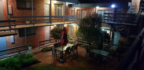 Mahogany Motel - Holiday Adelaide 2