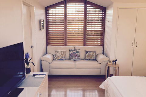 Fremantle Beach Studio - Holiday Adelaide 4