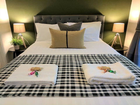 Annie Roe's Luxury Bed & Breakfast - Holiday Adelaide 4
