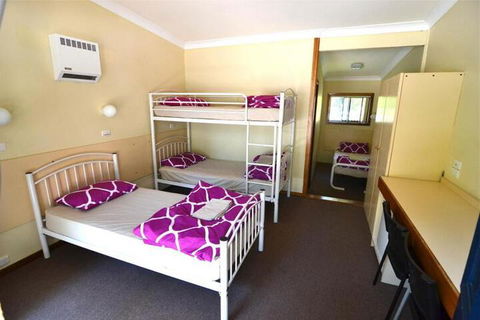 Narooma Motel - Holiday Adelaide 2