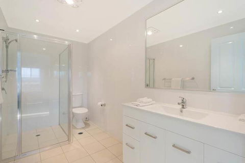 Waterview Luxury Apartments - Holiday Adelaide 5