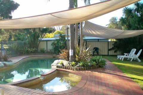 Mallacoota's Shady Gully Caravan Park - Holiday Adelaide 4