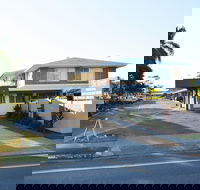 Rover Holiday Units - Holiday Adelaide