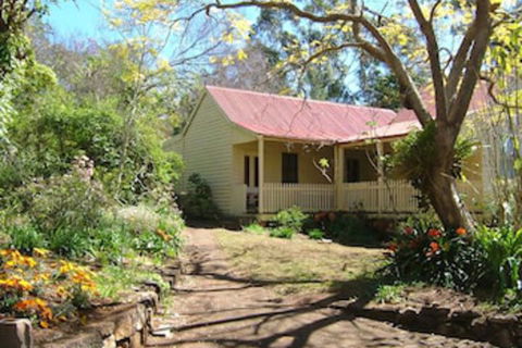Hermitage Cottage - Holiday Adelaide 0