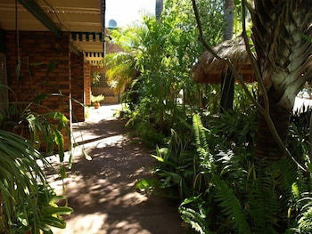 Kalbarri Reef Villas - Holiday Adelaide 1