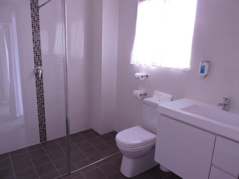Acacia Snowy Motel - Holiday Adelaide 4