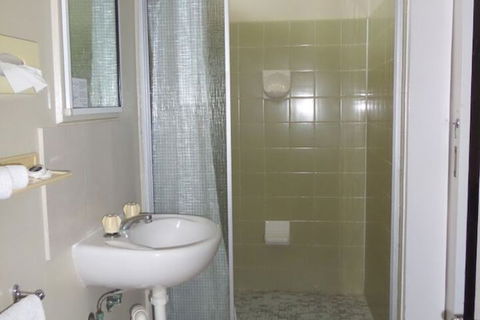 Moondarra Motel - Holiday Adelaide 3
