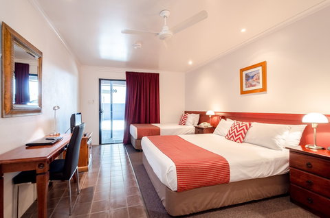 Central Studio Accommodation - Holiday Adelaide 5