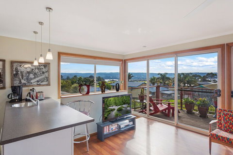 Monaro Cottage - Holiday Adelaide 5