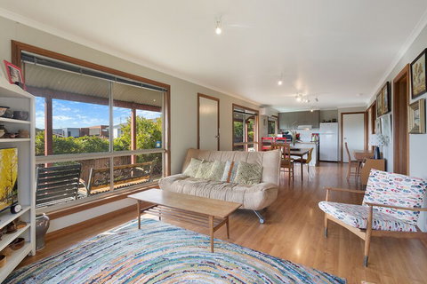 Monaro Cottage - Holiday Adelaide 7