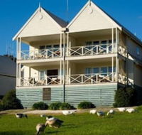 Lakeside Suites 1 - Holiday Adelaide