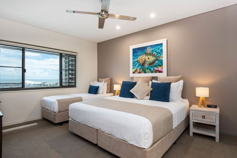 Darwin Waterfront Luxury Suites - Holiday Adelaide 1