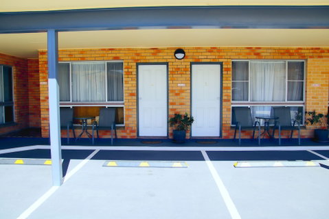 Squatters Homestead Motel - Holiday Adelaide 1