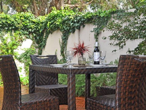 Park Vista Executive Townhouses - Holiday Adelaide 4