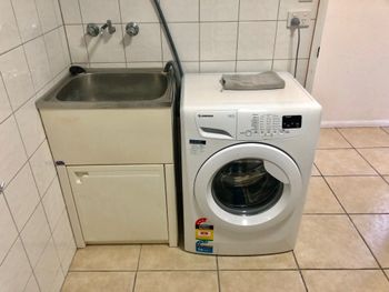 Airlie Beach Pet Friendly 3 Bedrooms - Holiday Adelaide 2