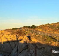 All Seasons Port Elliot Holiday House - Holiday Adelaide