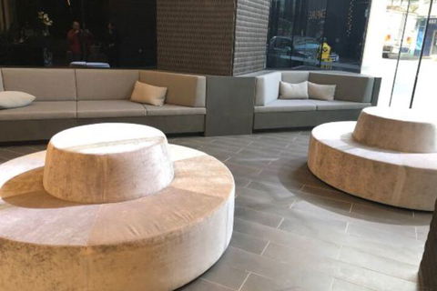 Avanti Two Bedroom View Apartment Floor 44 CBD - Holiday Adelaide 5