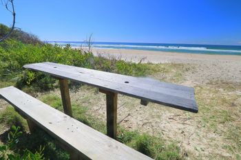 The Dunes North Kingscliff Beach Front Apartment - Holiday Adelaide 5