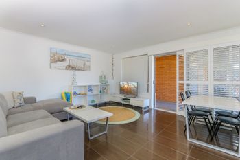 10 / 39 Kingscliff Street - Holiday Adelaide 3