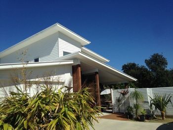 Creekside Family Escape - Holiday Adelaide 0