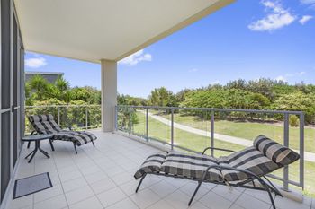 Bale Beach Front Resort Home Apartment 1128 - Holiday Adelaide 4