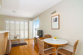 Resort On The Beach 1309 / 10 - Holiday Adelaide 0