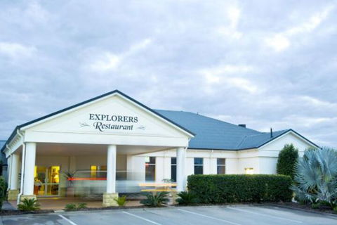 Mas Country Roma Explorers Inn Roma - Holiday Adelaide 2