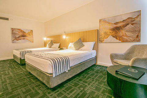 Opal Cove Resort - Holiday Adelaide 1