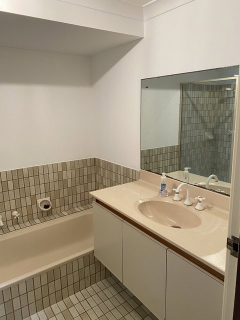 Lands Edge - Holiday Adelaide 2