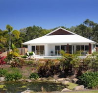 4 Cascade Luxury House on Fairway - Holiday Adelaide