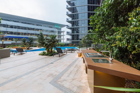 Airtrip Apartment On Manning St - Holiday Adelaide 1
