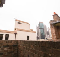Discover The Rocks - Heritage House - Holiday Adelaide