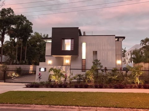 Aria Port Douglas Villas - Holiday Adelaide 2