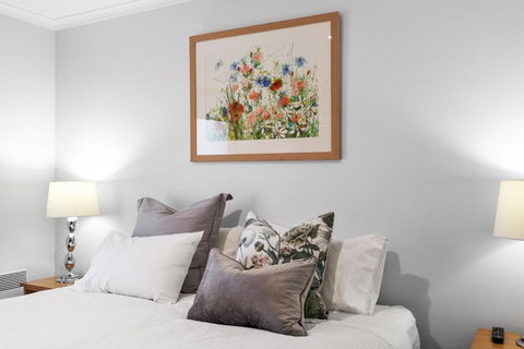 City Four Apartment - Holiday Adelaide 4