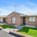 City Four Apartment - Holiday Adelaide 0