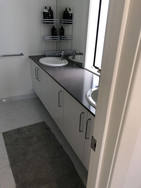 Apple House Upper Point Cook - Holiday Adelaide 3