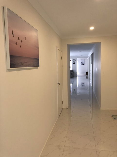 Apple House Upper Point Cook - Holiday Adelaide 0