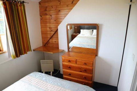 Wind Song Mountain Retreat - Holiday Adelaide 1