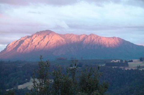 Wind Song Mountain Retreat - Holiday Adelaide 3