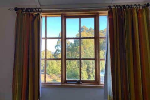 Wind Song Mountain Retreat - Holiday Adelaide 6
