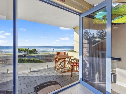 Aqua Shores Studio - Holiday Adelaide 1